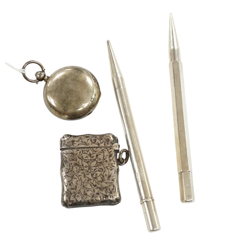 879 - A George V silver sovereign case, a silver vesta case and two silver propelling pencils. Condition -... 