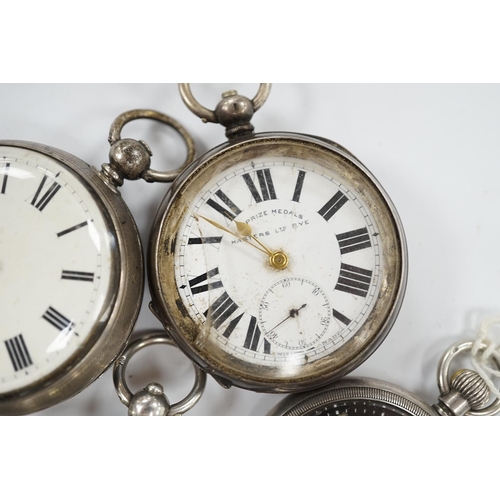 990 - Five assorted pocket watches including two silver, one by John Whichcord of Maidstone. Condition - p... 