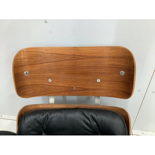 1025 - A Charles & Ray Eames for Herman Miller lounge chair, model 670, width 83cm, depth 90cm, height 80cm... 