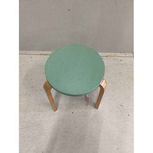 1039 - A Finmar model 60 stool, designed by Alvo Aalto, diameter 35cm, height 43cm. Condition - fair