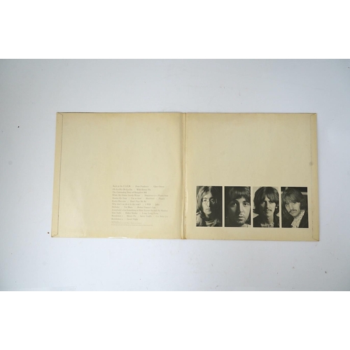 1333 - The Beatles; The Beatles (The White Album) double LP record album, No.0138392, on Apple PMC 7067, XE... 