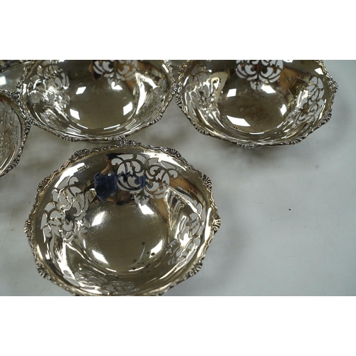 1839 - A set of four George VI pierced silver bonbon dishes, by Mappin & Webb, Sheffield, 1938, diameter 12... 