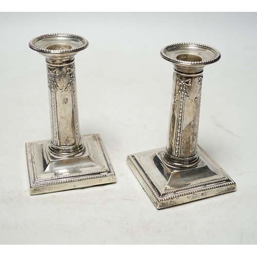 1846 - A pair of Edwardian silver dwarf candlesticks, by Goldsmiths & Silversmiths Co Ltd, London, 1904, 12... 