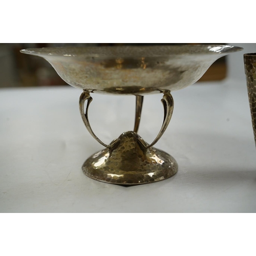 1851 - A George V Arts & Crafts planished silver bowl, on tripod supports and circular foot, Walker & Hall,... 