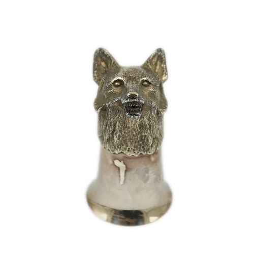 148A - An Elizabeth II fox head stirrup cup, by Royal Irish Silver Company, Sheffield, 1970, 11.6cm, 9.8oz.... 