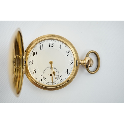 159 - An early to mid 20th century Swiss engine turned 14k gold keyless lever hunter pocket watch, with Ar... 