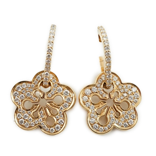 483 - A modern suite of Boodles & Dunthorne 18ct rose gold and diamond chip set jewellery, of flower head ... 