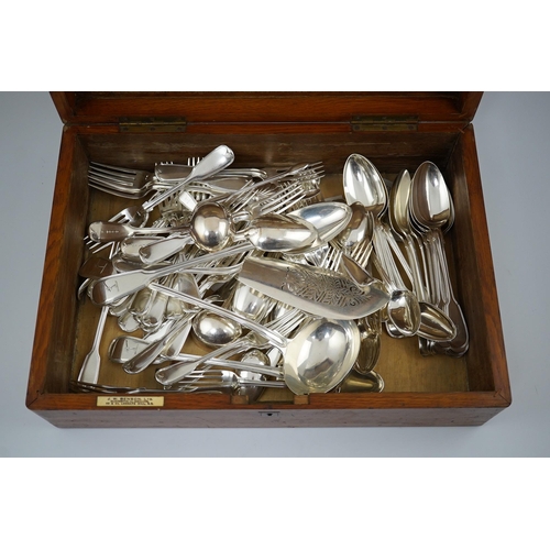 57 - A part canteen of William IV fiddle and thread pattern flatware by William Chawner II, comprising fo... 