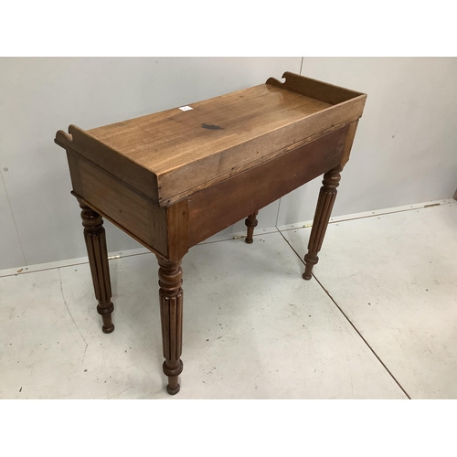 1079 - A Regency mahogany wash stand, width 90cm, depth 45cm, height 83cm. Condition - fair