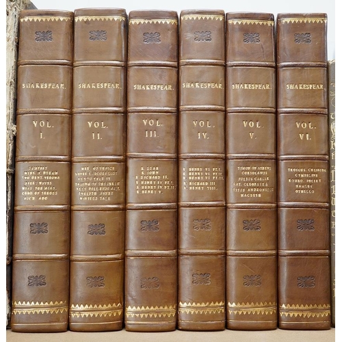 2066 - ° ° Shakespeare, William - The Works of Shakespear (sic) in six volumes. Adorned with Sculptures. (E... 