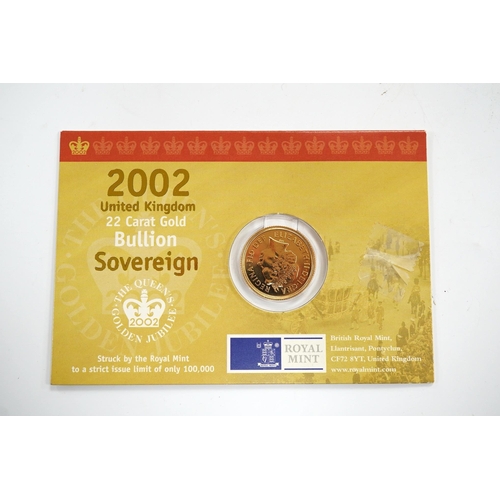 1031 - British gold coins, QEII Royal Mint UK 2002 bullion sovereign, BUNC, carded