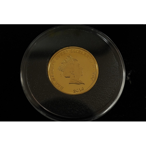 979 - Gold coins, two Tristan de Cunha gold proof sovereigns, commemorating Queens 90th birthday 2016 and ... 