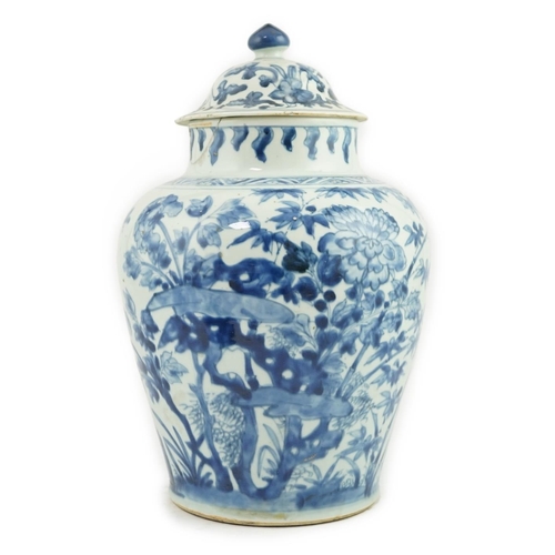 106 - A Chinese blue and white ovoid vase and associated cover, Transitional, Shunzhi period (1644-1661), ... 