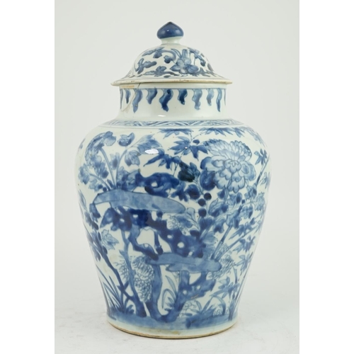 106 - A Chinese blue and white ovoid vase and associated cover, Transitional, Shunzhi period (1644-1661), ... 