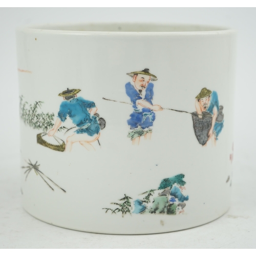 125 - An unusual Chinese famille rose fishermen brushpot, bitong, Yongzheng period (1723-35), painted wi... 