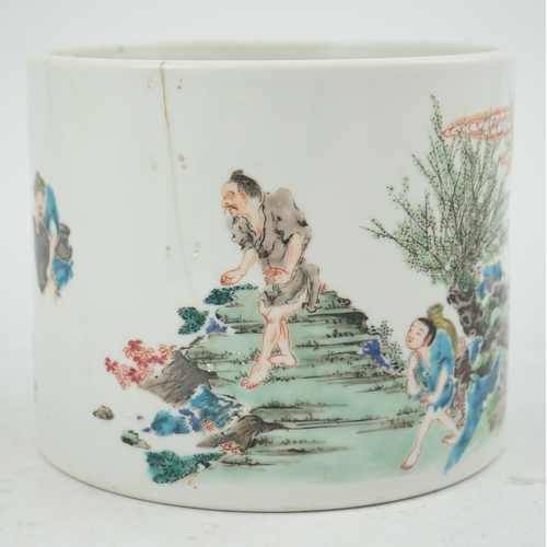 125 - An unusual Chinese famille rose fishermen brushpot, bitong, Yongzheng period (1723-35), painted wi... 