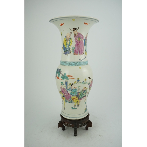 129 - A rare Chinese famille rose Sanxing yen-yen vase, Yongzheng period (1723-1735), the neck painted w... 