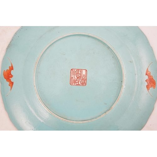 153 - A fine Chinese famille rose Romance of the Western Chamber dish, Jiaqing-Daoguang period, superbly... 