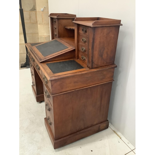 1033 - A late Victorian mahogany pedestal desk with raised superstructure, width 111cm, height 111cm. Condi... 