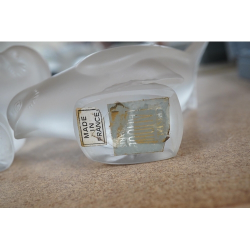 1413 - Two Lalique frosted glass figures, Moineau Coquet and Moineau Hardi, tallest 10cm. Condition- fair t... 