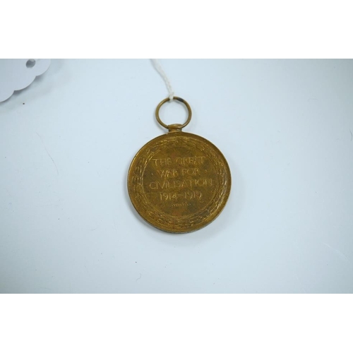 1447 - An assortment of WWI interest and other medals and related matter to include badges and brooches, so... 