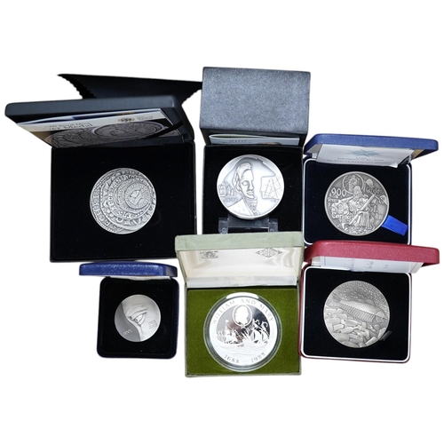 1000 - Six large QEII Royal Mint commemorative silver medals,