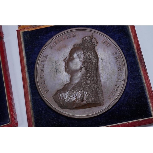 982 - British commemorative medals, Victoria to George VI, bronze medal for the New Charter of the Order o... 