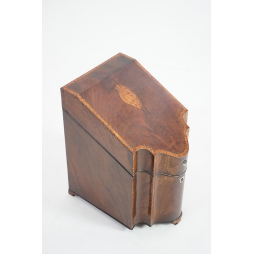 15 - A George III inlaid mahogany knife box, the lid decorated with a seashell, the interior with origina... 