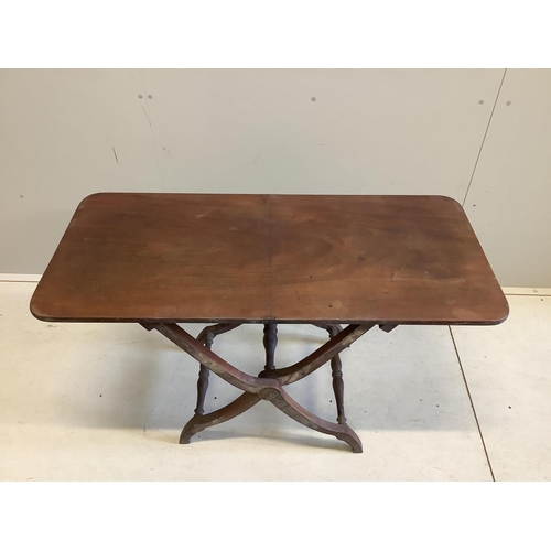 1074 - A Victorian rectangular mahogany coaching table, width 120cm, depth 55cm, height 74cm. Condition - f... 