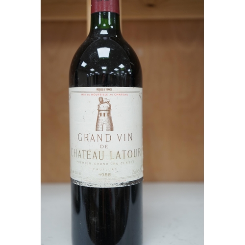 1254 - A bottle of 1988 Grand Vin de Latour red wine. Condition - fair to good.