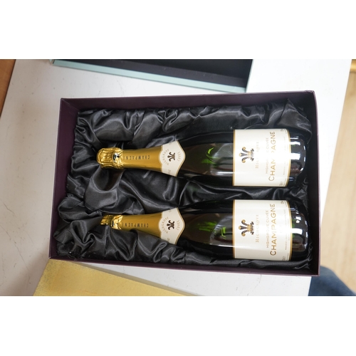 1270 - Two bottles of Highgrove champagne, boxed. Condition - good, storage history unknown