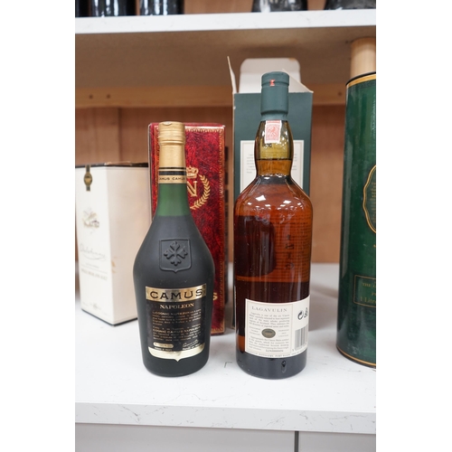 1276 - A boxed bottle of Lagavulin single Islay malt whisky, a boxed bottle of Dalwhinnie single malt Highl... 