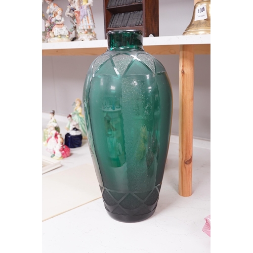 1325 - A French Art Deco etched green glass vase by Verart, 49cm high. Condition - good.