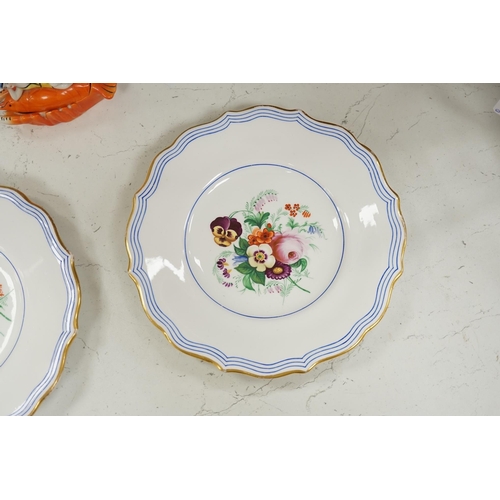 1332 - A pair of Victorian porcelain floral painted dessert dishes, a Doulton ewer and sundry porcelain fig... 