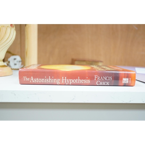 1373 - ° ° Crick, Francis - The Astonishing Hypothesis: the scientific search for the soul. 1st edition (au... 