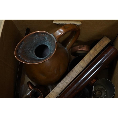 1400 - A group of 19th/20th century copper and brass measures, bone and wood rules etc. Condition - varies... 