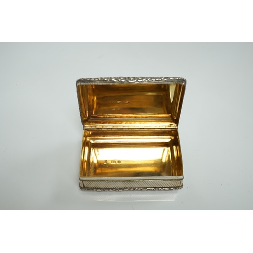 1834 - A George IV silver rectangular table snuff box, by Edward Stammers, Birmingham, 1827, 86mm. Conditio... 