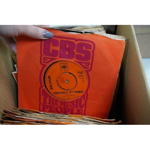 266 - Three boxes of 7 inch singles, all on Capitol, CBS and Deram record labels, artists include; Justin ... 