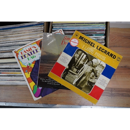 272 - A large collection of LPs and CD box sets, artists include; Frank Sinatra, Tony Bennett, Pavarotti, ... 