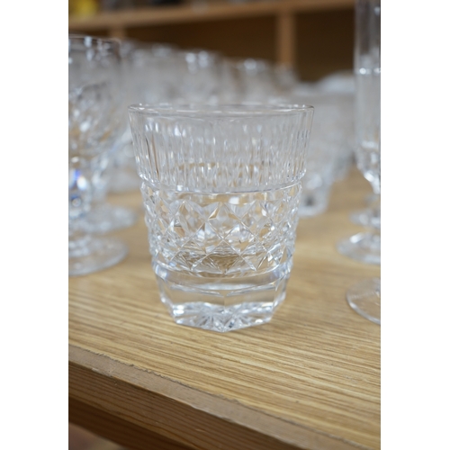 454 - A collection of drinking glasses, including wine glasses, tumblers, champagne flutes, etc. Condition... 