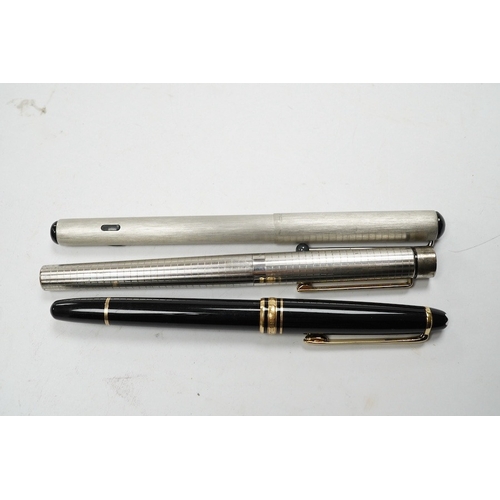 501 - Two Montblanc fountain pens and a Sheaffer fountain pen, in a Montblanc case. Condition - fair to go... 