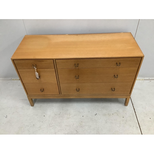 6 - A mid century oak six drawer chest by John and Sylvia Reid, width 112cm, depth 43cm, height 70cm. Co... 