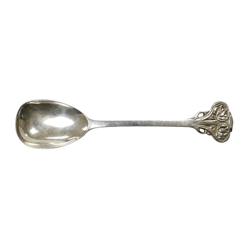 843 - A modern Arts & Crafts silver spoon by Leslie Gordan Durbin, London, 1982, 15.5cm. Condition - fair ... 