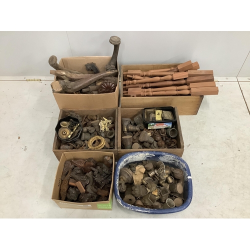 1112 - A quantity of restorer's spares to include: castors, locks, carved mounts, legs, etc. Condition - fa... 