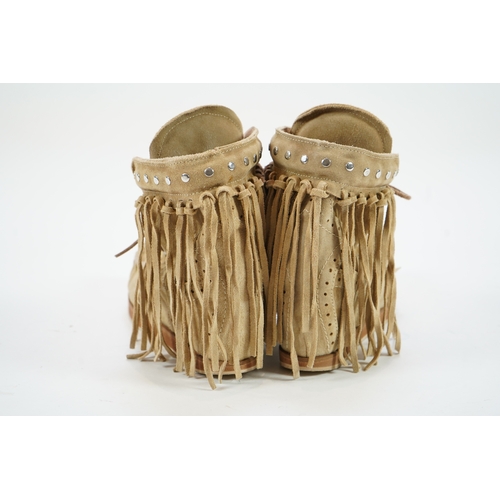 1236 - A pair of El Vaquero light tan suede wedge moccasin boots, size EU 41