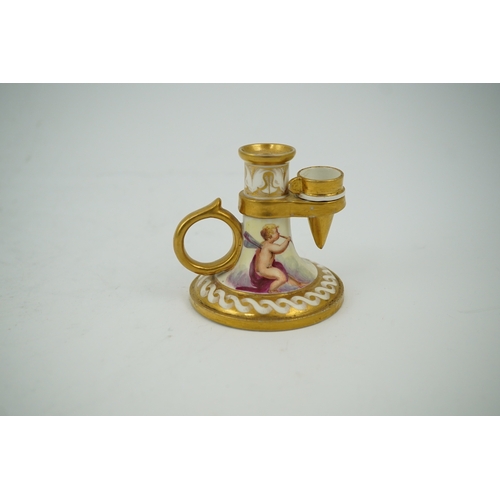 1438 - An early 19th century English or French porcelain chamberstick with extinguisher, 7cm high. Conditio... 