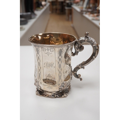 1829 - A George II provincial silver tankard by John Langlands I, with later engraved inscription, Newcastl... 