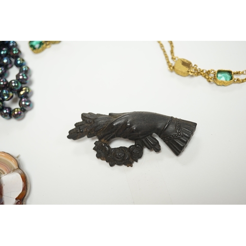 1902 - A small group of assorted costume and other jewellery including a white metal and agate set brooch, ... 