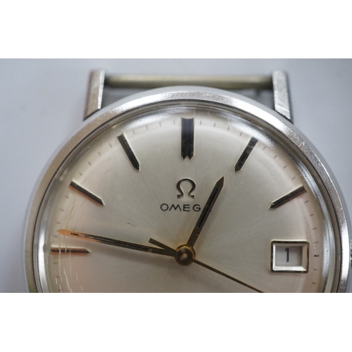 1903 - A gentleman's stainless steel Omega manual wind wrist watch, with baton numerals and date aperture, ... 