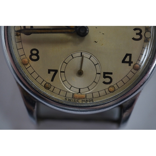 1905 - A gentleman's stainless steel WWII military issue Grana manual wind wrist watch, with Arabic dial an... 